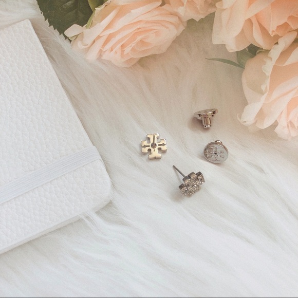 Tory Burch KIRA PAVÉ STUD EARRING Silver/Crystal - Picture 2 of 7